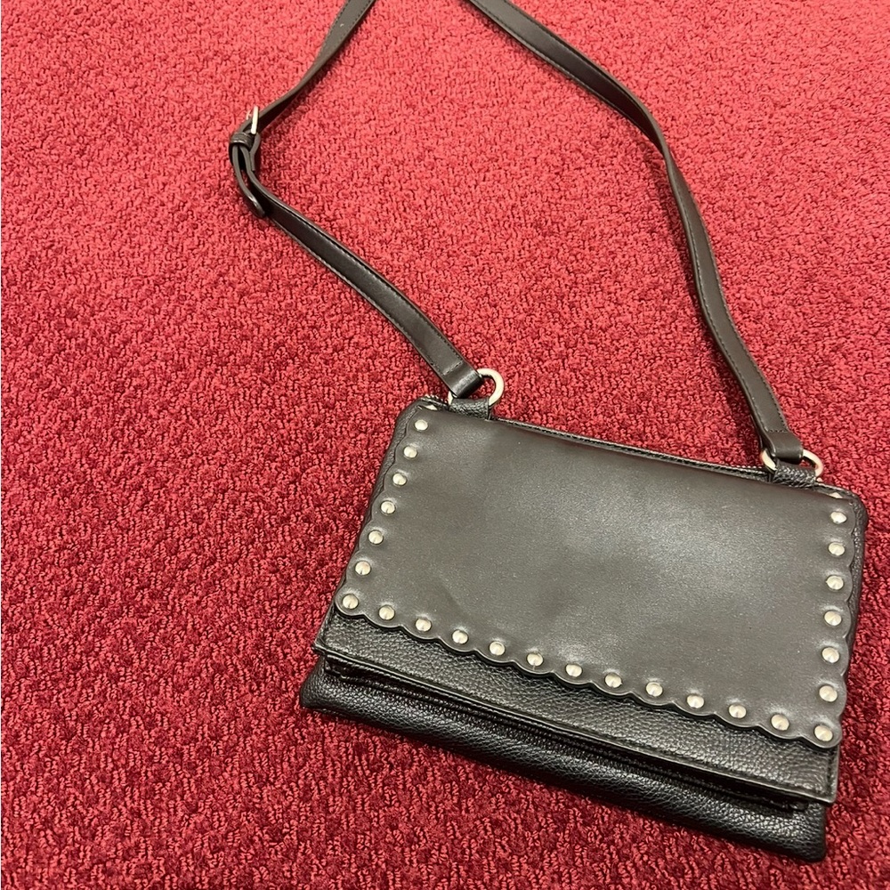 BAG CHELSEA 28 CROSSBODY BLACK PURSE BAG WITH STUDS - Picture 3 of 11